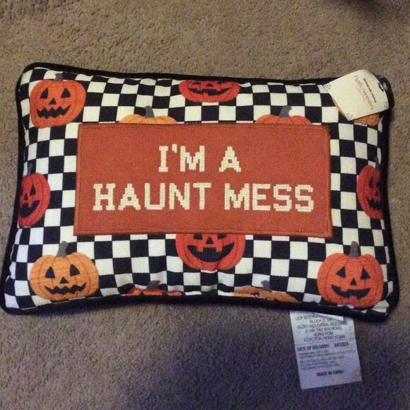 Halloween Accent Pillows - Picture 1 of 3